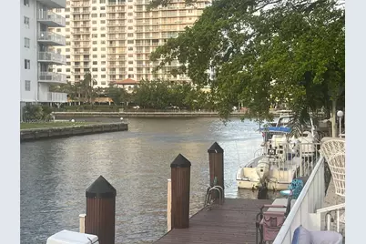 3915 NE 168th St #3915, North Miami Beach, FL 33160 - Photo 3