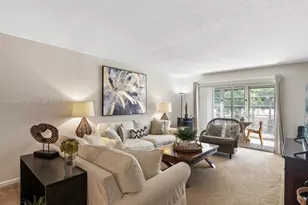 2004 Granada Dr, Coconut Creek, FL 33066 - Photo 5