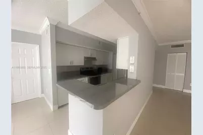 11601 SW 2nd St #21201, Pembroke Pines, FL 33025 - Photo 5