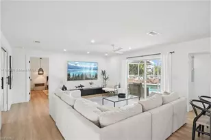 444 N Barfield Dr, Marco Island, FL 33145 - Photo 5