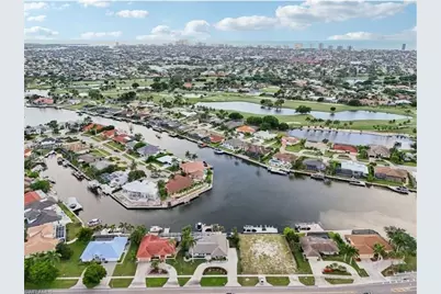 444 N Barfield Dr, Marco Island, FL 33145 - Photo 39