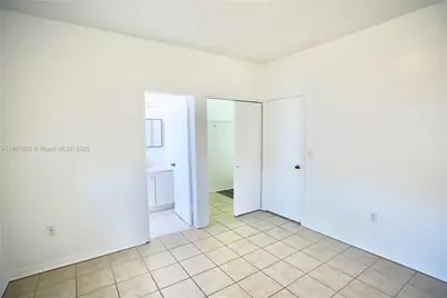 6101 NW 114th Ct #124, Doral, FL 33178 - Photo 15