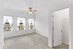 8366 NW 7th Ct, Plantation, FL 33324 - Photo 13