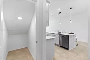 8366 NW 7th Ct, Plantation, FL 33324 - Photo 23