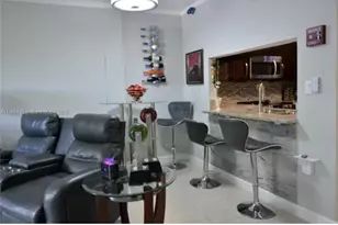 10900 SW 104th St, Miami, FL 33176 - Photo 5