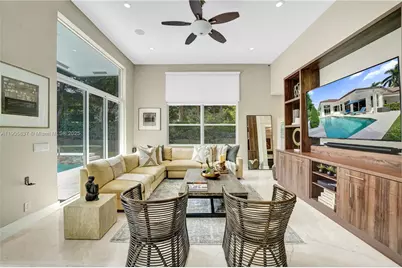 2557 NE Montclaire Cir, Weston, FL 33327 - Photo 73