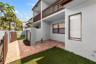 10138 NW 41st St, Doral, FL 33178 - Photo 21