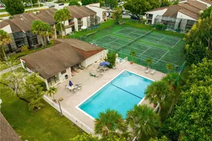 10138 NW 41st St, Doral, FL 33178 - Photo 11