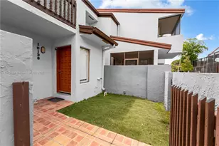 10138 NW 41st St, Doral, FL 33178 - Photo 23