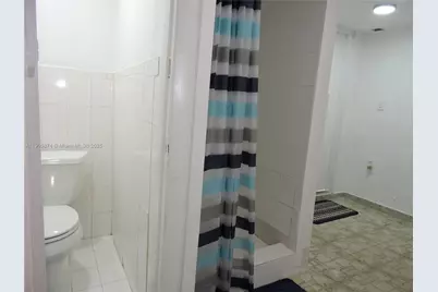5451 W 10th Ave #5, Hialeah, FL 33012 - Photo 9