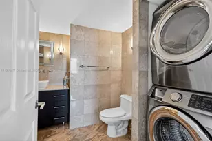 7135 Collins Ave, Miami Beach, FL 33141 - Photo 33