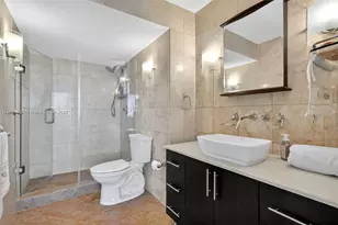 7135 Collins Ave, Miami Beach, FL 33141 - Photo 29