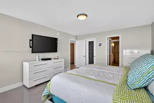 7135 Collins Ave, Miami Beach, FL 33141 - Photo 25