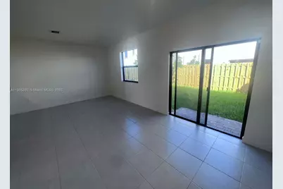 11911 SW 246 Terr #11911, Miami, FL 33032 - Photo 7