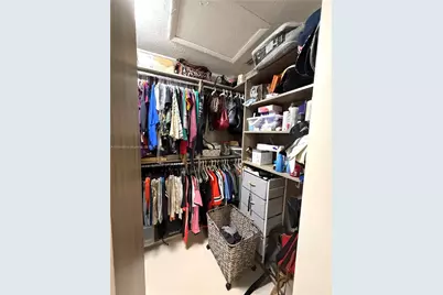 19804 NW 82nd Pl, Hialeah, FL 33015 - Photo 29