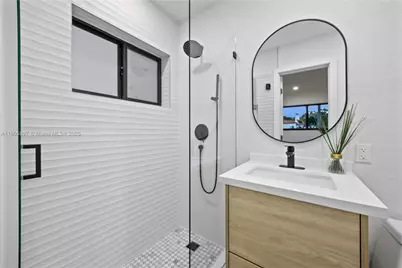 1618 SW 18th St, Miami, FL 33145 - Photo 17