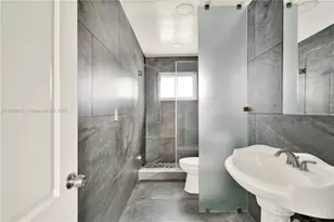 2974 NW 28th St, Miami, FL 33142 - Photo 17