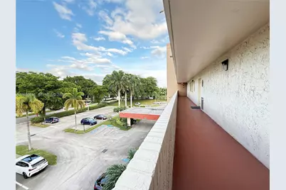 8900 Washington Blvd #409, Pembroke Pines, FL 33025 - Photo 25