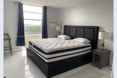 2500 NE 135th St #B605, North Miami, FL 33181 - Photo 23