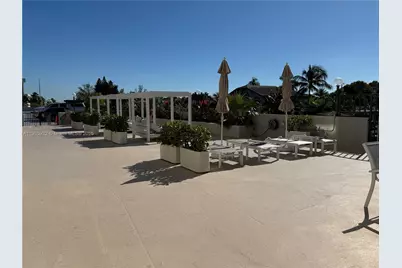 2500 NE 135th St #B605, North Miami, FL 33181 - Photo 33