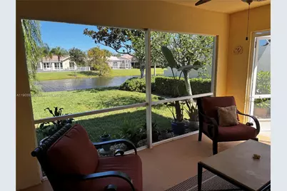 8269 Saint Johns Ct, Wellington, FL 33414 - Photo 25