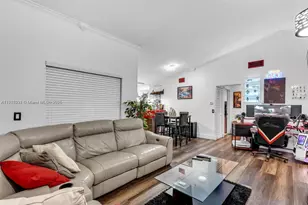 17026 NW 66th Ct, Hialeah, FL 33015 - Photo 17