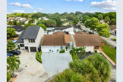 9746 SW 147th Ct, Miami, FL 33196 - Photo 37