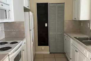 1040 NE 42nd Pl, Homestead, FL 33033 - Photo 5