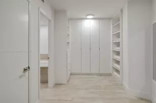 1111 Crandon Blvd, Key Biscayne, FL 33149 - Photo 11