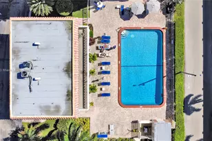 3199 S Ocean Dr, Hallandale Beach, FL 33009 - Photo 21