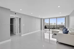 3675 N Country Club Dr, Aventura, FL 33180 - Photo 7