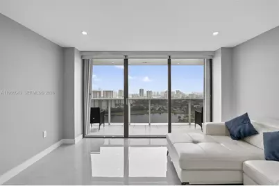 3675 N Country Club Dr #2606, Aventura, FL 33180 - Photo 9