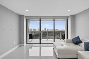 3675 N Country Club Dr, Aventura, FL 33180 - Photo 9