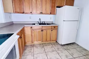 12290 NE 11th Ct, North Miami, FL 33161 - Photo 5