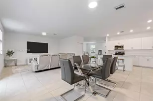 11903 SW 241st St, Homestead, FL 33032 - Photo 13