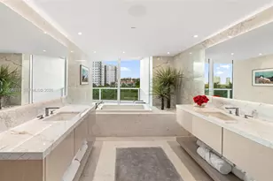 19955 NE 38th Ct, Aventura, FL 33180 - Photo 17