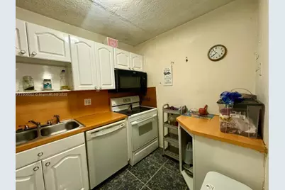 3730 Inverrary Dr #3B, Lauderhill, FL 33319 - Photo 31