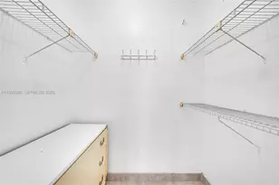 2001 Atlantic Shores Blvd, Hallandale Beach, FL 33009 - Photo 17