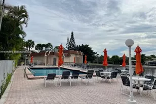 2001 Atlantic Shores Blvd, Hallandale Beach, FL 33009 - Photo 7