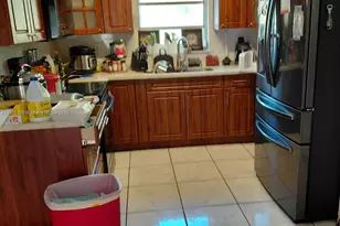 311 SW 5th St, Florida City, FL 33034 - Photo 3