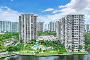 18181 NE 31st Ct, Aventura, FL 33160 - Photo 41