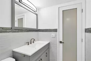 2801 NE 183rd St, Aventura, FL 33160 - Photo 29