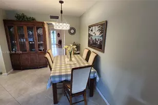 2132 Cambridge F, Deerfield Beach, FL 33442 - Photo 5