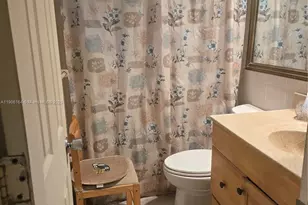 6013 NW 68th Ave, Tamarac, FL 33321 - Photo 7