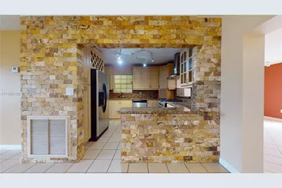 6051 SW 110th Ave, Miami, FL 33173 - Photo 9