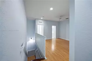 2991 NW 30th Pl, Oakland Park, FL 33311 - Photo 7