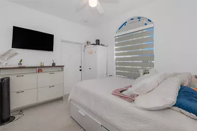 4028 NW 23rd Ct, Miami, FL 33142 - Photo 37