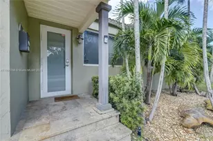 1637 Cleveland St, Hollywood, FL 33020 - Photo 3