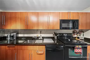 3000 S Ocean Dr, Hollywood, FL 33019 - Photo 13