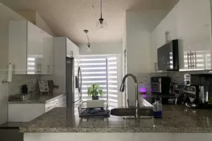 1905 San Remo Cir, Homestead, FL 33035 - Photo 5